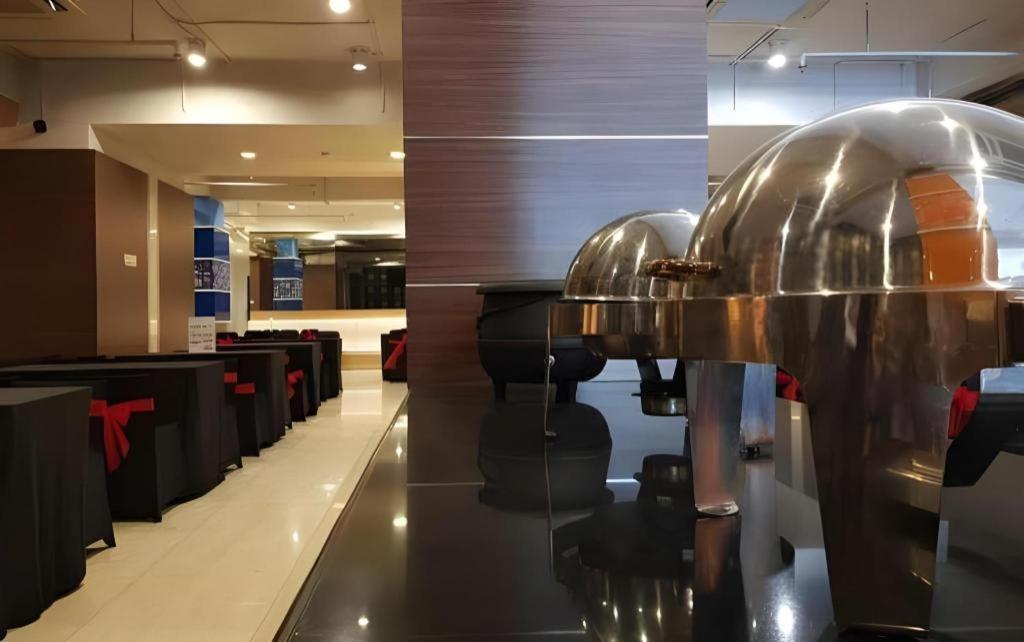 U Stay Hotel Mangga Besar Τζακάρτα Εξωτερικό φωτογραφία